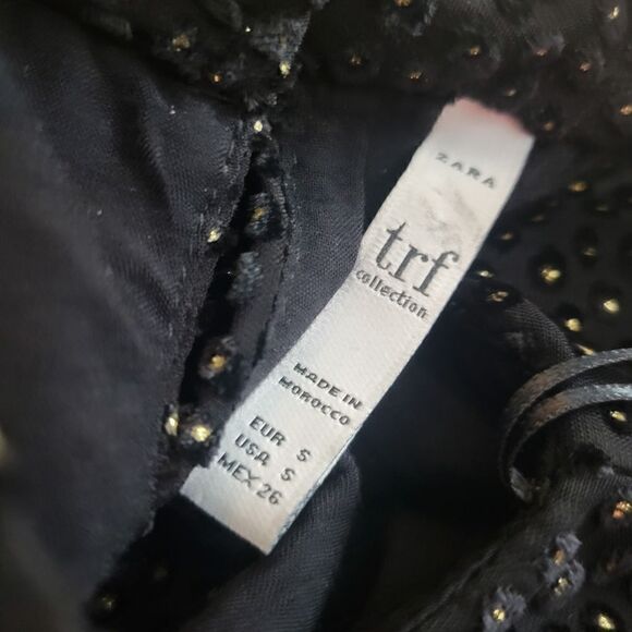 Zara Trafaluc Dobby Black and Gold Dots Halter Keyhole Top - Picture 3 of 11